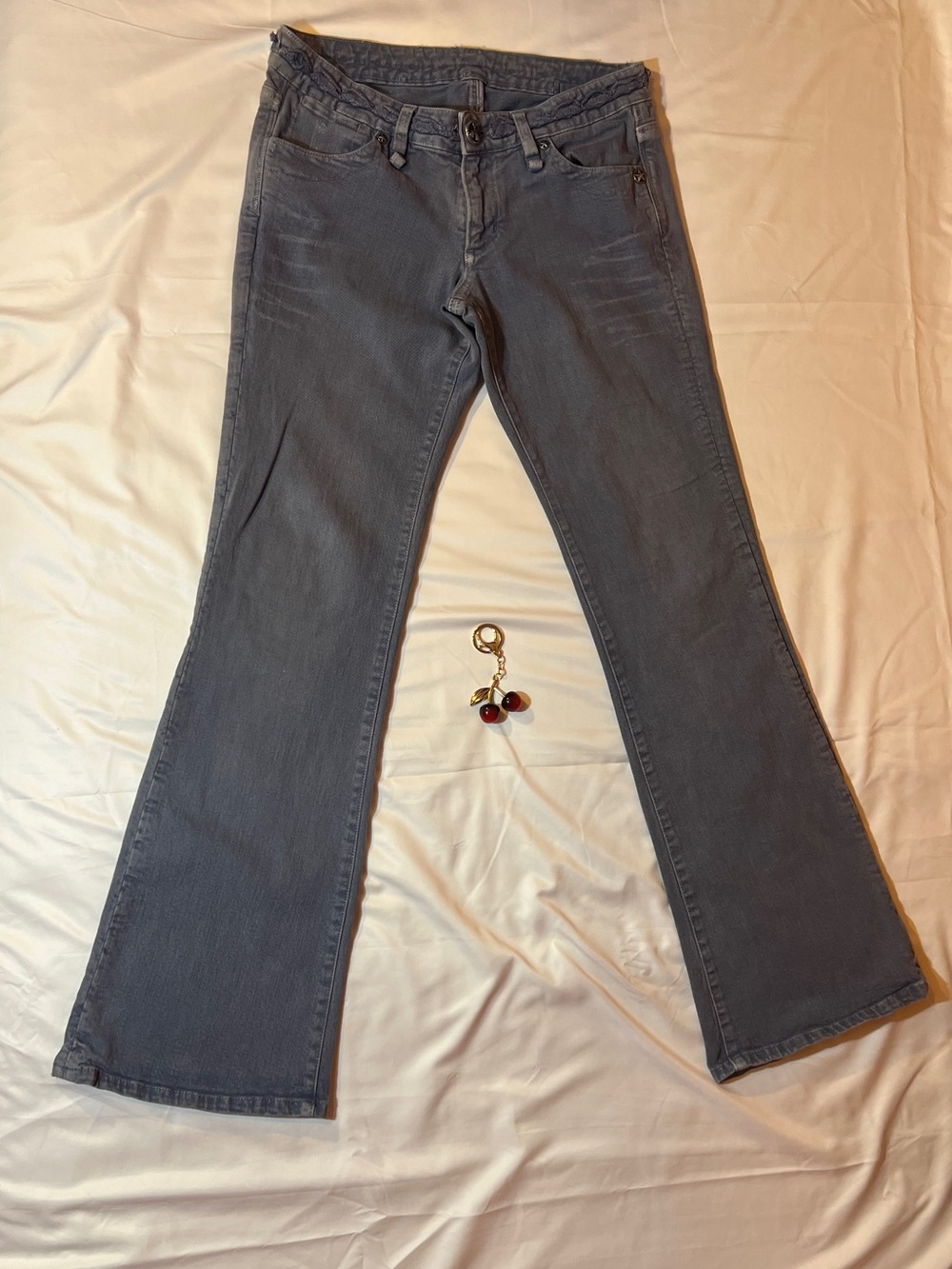 BCBG Low-rise Flare Jeans Grey Blue Women’s Size 28